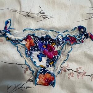 Woman chic Butterfly Colorful Floral Bikini Bottom by MC2 Saint Barth size M-nwt